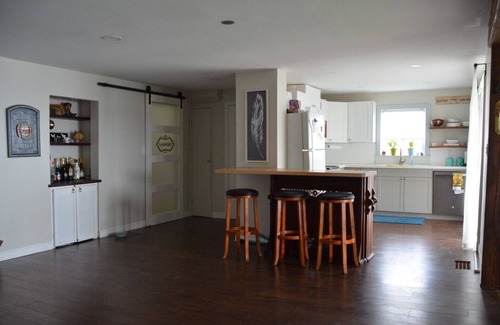 Trenton House | Gateway to Prince Edward County
