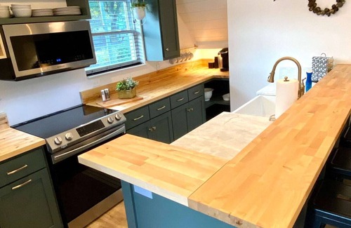 Talbot's Corner Cottage | Gatewood Getaway