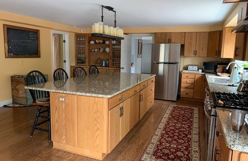 Hebron House | Gather your people in the lakes region of New Hampshire - EV charger, hot tub