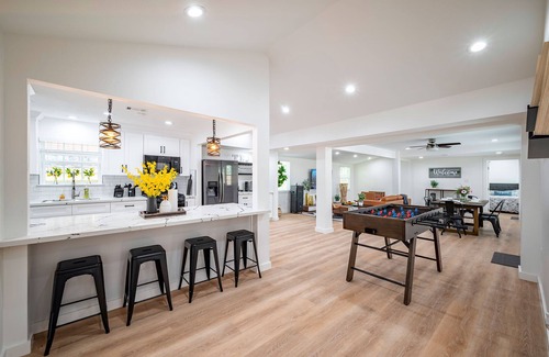 Clodine House | 💥🔥GATHERING HOUSE WITH YOUR FAMILY AND FRIEND IN SOUTHWEST AREA