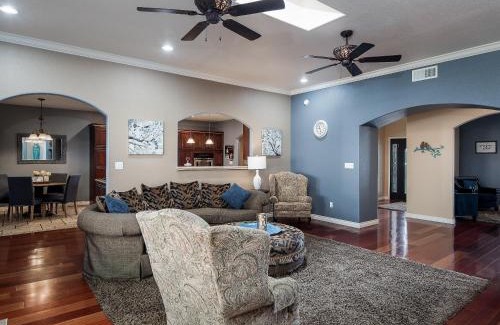 Ruidoso House | Gathering Place