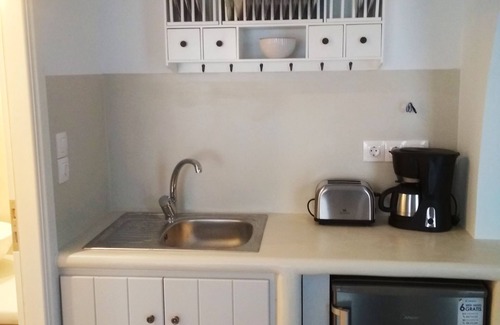 Old Town Naxos House | gatis place, suite-studio, center of naxos town, comfortable near to all!