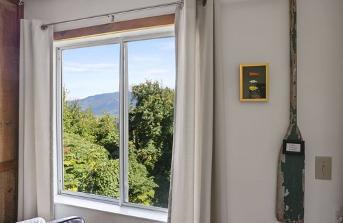 Chalet Village Condo | Gatlinburg Condo with Stunning Mountain Views, Pool, WIFI & Minutes from Ober!