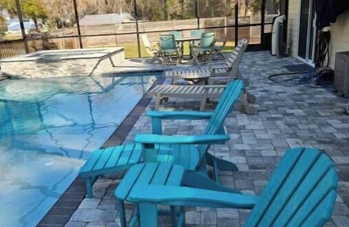 Waldo House | Gatornationals retreat with pool