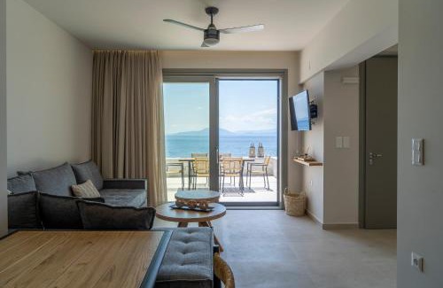 Kato Gatzea House | Gatzeas Blue