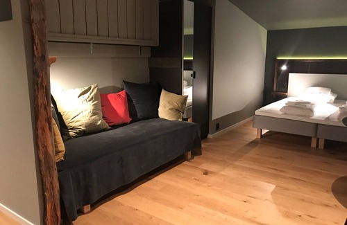 Gaupne Hotel | Gaupnetunet Hotell og Hytter