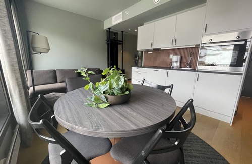 Atra Apartment | Gausta View