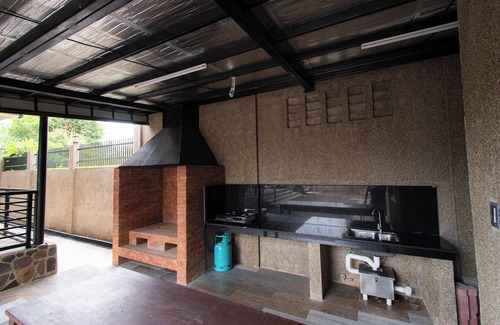 Dumaguete House | GAVS ABODE: Your Peaceful and Spacious Retreat in Dumaguete