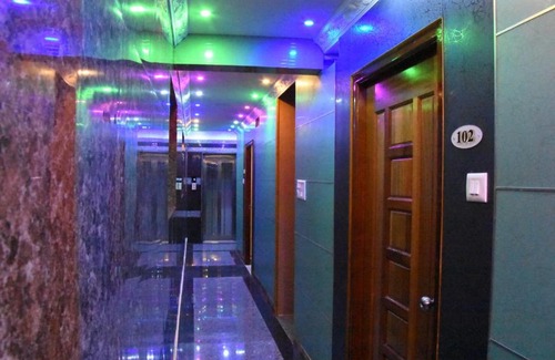 Kanchipuram Cabin | Gayathri Stay