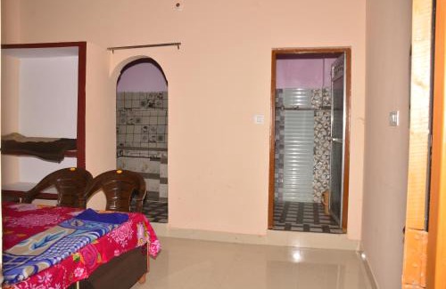 Rudraprayag House | GAYATRI HOMESTAY