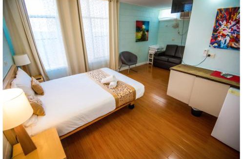 Strathmerton Hotel | Gazebo Motor Inn - Strathmerton