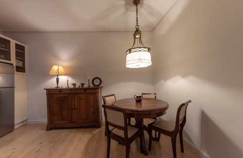 Bilbao Old Town Apartment | Gaztelu by People Rentals apartment