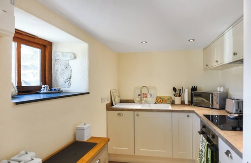 Ganllwyd Cottage | 2 bedroom accommodation in Dolgellau and Coed y Brenin Forest Park