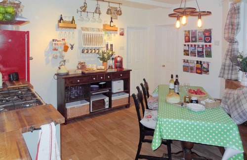 Wadsworth Cottage | 3 bedroom accommodation in Hebden Bridge Birkenhead Cottage