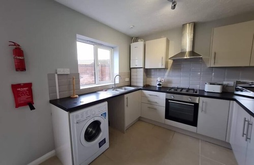Merthyr Tydfil House | 3 Bed house with Garage Nr BPW & Brecon Beacons