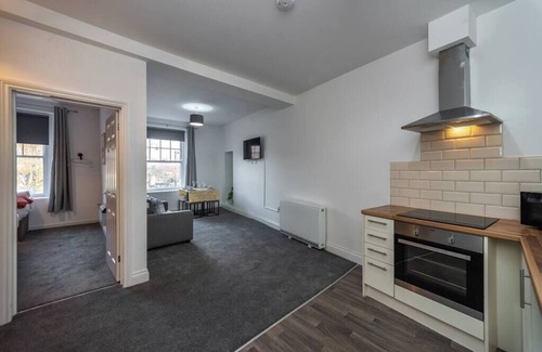 Neath Apartment | Fully Equipped Kitchen, Double room