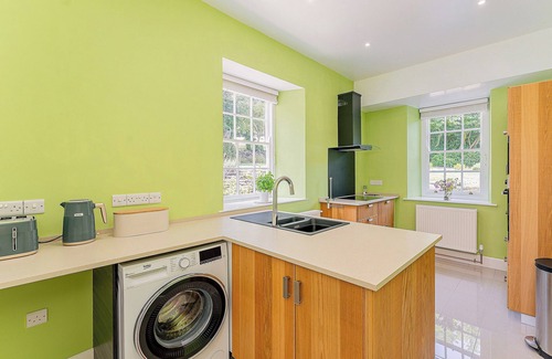 Ystrad Meurig Cottage | 1 bedroom accommodation in Tregaron and the Cambrian Mountains