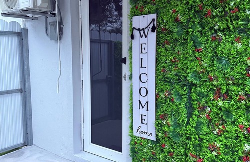 Miami Gardens Apartment | GC Luxury Apartment