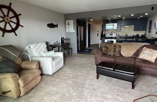 Gearhart Condo | Gearhart House G638 2nd floor, no cleaning fees