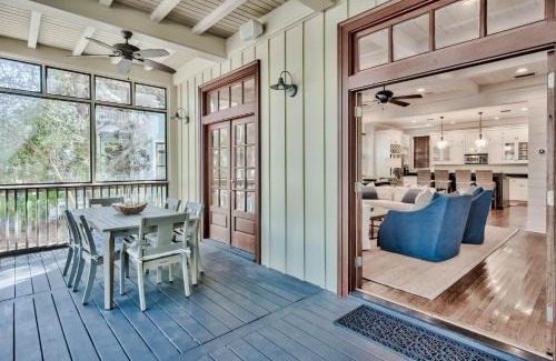 Watercolor House | Geaux'n Coastal