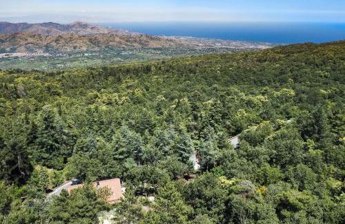 Linguaglossa Villa | Gebel House