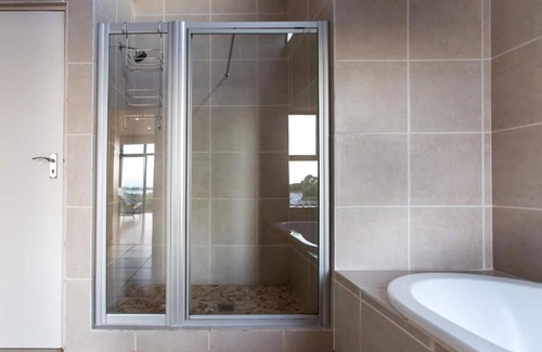 Pringle Bay Villa | Gecko House