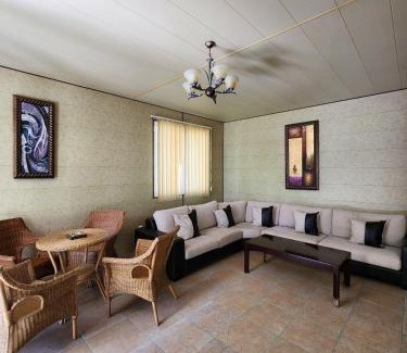 Sevan House | Geghama Garden House - Resort Sevan