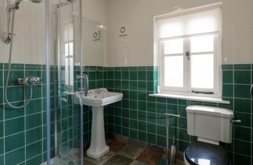 Bontnewydd House | Gelli Hir