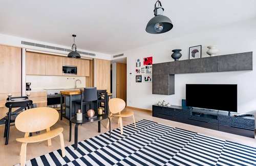 Santo Antonio Apartment | Gelman's Getaway in Lisbon