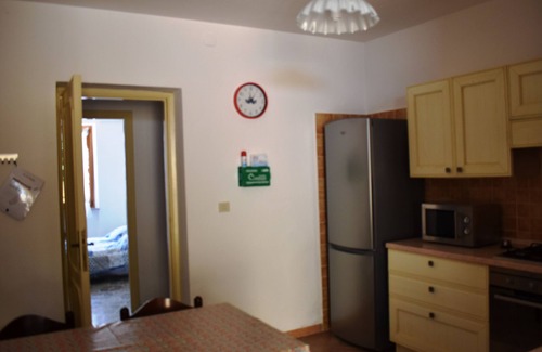 Iscra e Voes Condo | Gemütliche Ferienwohnung mit Blick auf die Strandbucht La Caletta