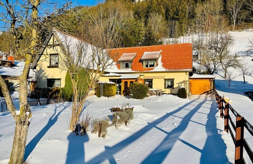 Puchberg Am Schneeberg Apartment | Gemütliche Ferienwohnung in Sonniger Lage Direkt am Wanderweg