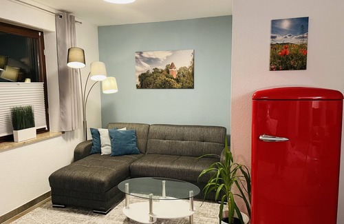 Stadtoldendorf Apartment | Gemütlich Eingerichtete Ferienwohnung Wehner mit Garten und Spielecke