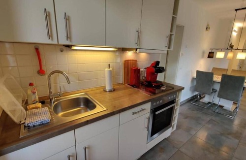 Stadtoldendorf Apartment | Gemütlich Eingerichtete Ferienwohnung Wehner mit Garten und Spielecke