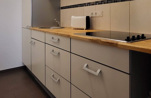 Obereisenheim Apartment | Gemütlich eingerichtete Ferienwohnung mit zwei getrennten Schlafzimmern