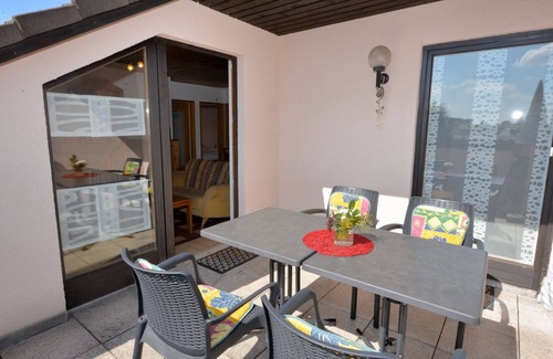 Nagel Apartment | Gemütliche 3-Sterne-Ferienwohnung mit Dachterrasse und kostenfreiem WLAN