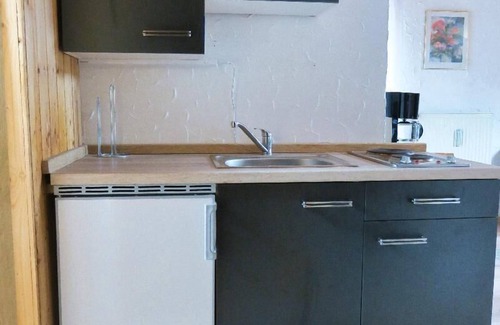 Schoenberg Apartment | Gemütliche 50qm Ferienwohnung mit Terrasse, Haustiere sind erlaubt