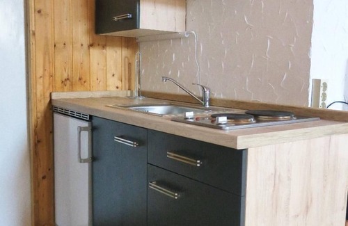 Schoenberg Apartment | Gemütliche 50qm Ferienwohnung mit Terrasse, Haustiere sind erlaubt