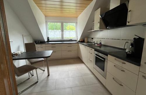 Thierhaupten Apartment | Gemütliche 90qm Wohnung am Waldrand