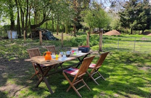 Lelkendorf House | Gemütliche Bauernkate für 4 mit Kachelofen