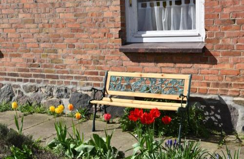 Lelkendorf House | Gemütliche Bauernkate für 4 mit Kachelofen