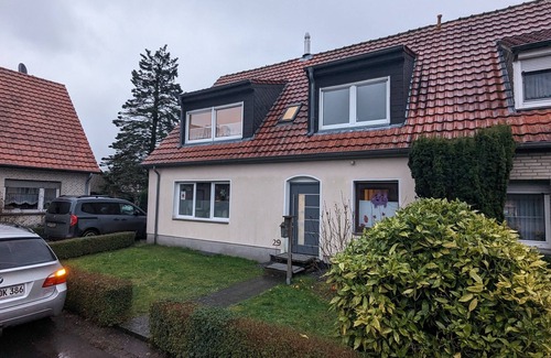 Pfalzdorf Apartment | Gemütliche Dachgeschoßwohnung mit 2 Schlafzimmern in Pfalzdorf