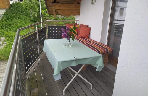 Obernzell Apartment | Gemütliche Dachgeschossferienwohnung mit Platz für 1-6 Personen