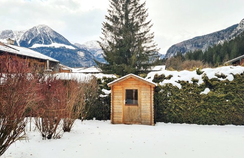 Oberschonau Apartment | Gemütliche und Ruhige Ferienwohnung Grünstein mit Garten zur Alleinnutzung