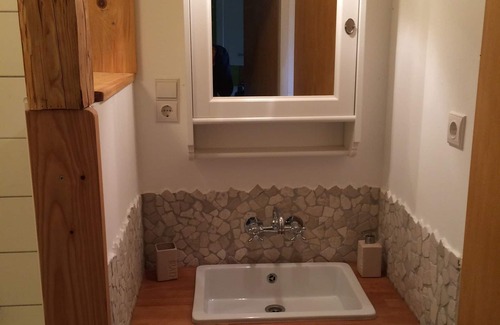 Heiligenkreuz Apartment | Gemütliche Ferienwohnung Salettl im Herzen des Wienerwalds
