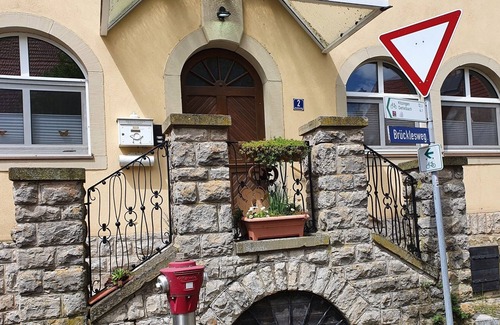 Dettelbach Apartment | Gemütliche Ferienwohnung im Ersten Stock für 4 Personen
