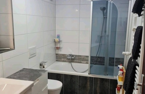 Schwebheim Apartment | Gemütliche Ferienwohnung mit Balkon in Schwebheim
