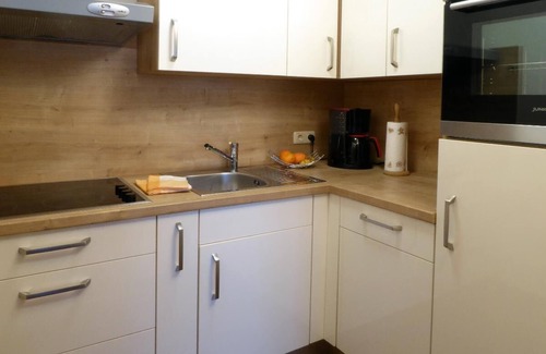 Silberberg Apartment | Gemütliche Ferienwohnung mit Großer Südterrasse