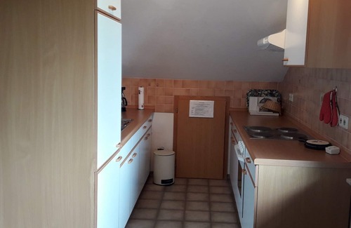 Igersheim Apartment | Gemütliche Ferienwohnung (70qm) mit Parkplatz und Supermarkt vor Ort