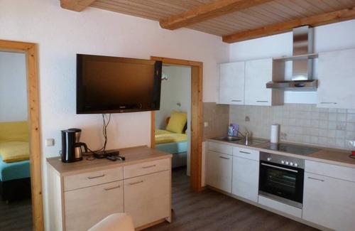 Schwarzenbach Apartment | Gemütliche Ferienwohnung (45qm) mit zwei Schlafzimmern