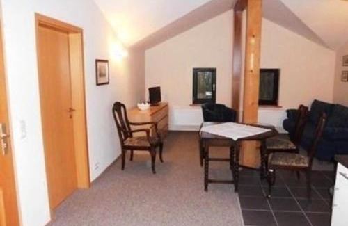 Kuchelmiss Apartment | Gemütliche Ferienwohnung in Kuchelmiß mit Großem Garten